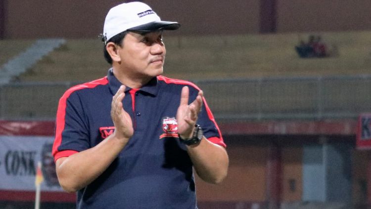 Presiden Madura United, Achsanul Qosasi turut menanggapi atas kemenangan yang dipetik atas Arema FC di Stadion Sultan Agung Bantul, Selasa (20/12/22). Copyright: © MO Madura United