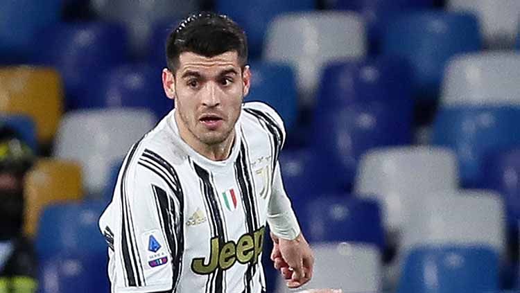 Transfer Alvaro Morata dari Juventus ke Barcelona terancam pupus seketika lantaran ulah sosok pelatih Atletico Madrid, Diego Simeone. Copyright: © MB Media/Getty Images