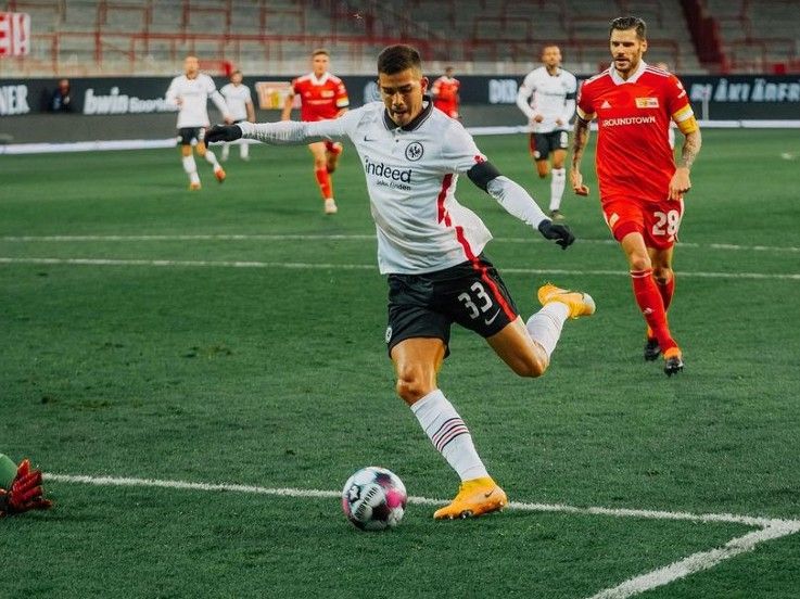 Andre Silva Buangan Ac Milan Yang Jadi Berkah Eintracht Frankfurt Indosport