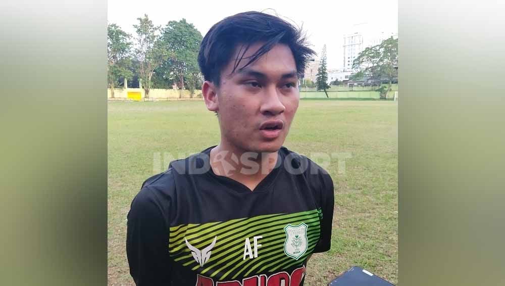 Pemain baru PSMS Medan, Rivaldo Yusuf Rangkuti, yang sempat memperkuat klub Eropa. Copyright: © Aldi Aulia Anwar/INDOSPORT