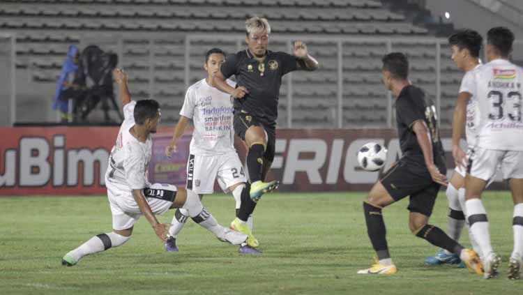 Pertandingan uji coba Timnas Indonesia U-23 vs Bali United di Stadion Madya Senayan, Minggu (07/03/21). Copyright: © PSSI Pers