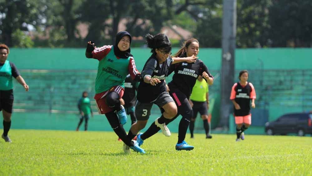 Suasana seleksi Bhayangkara Solo Putri jelang Liga 1 Putri. Copyright: © Media Bhayangkara Solo FC