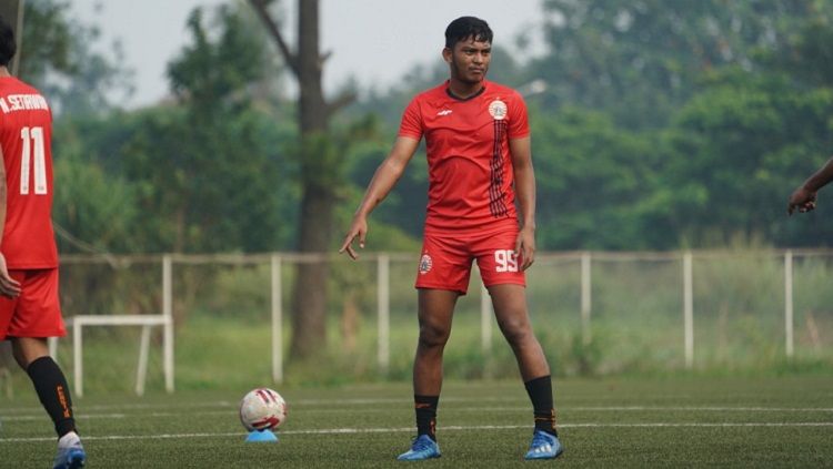 Rafli Mursalim saat sesi latihan Persija. Copyright: © Media Persija