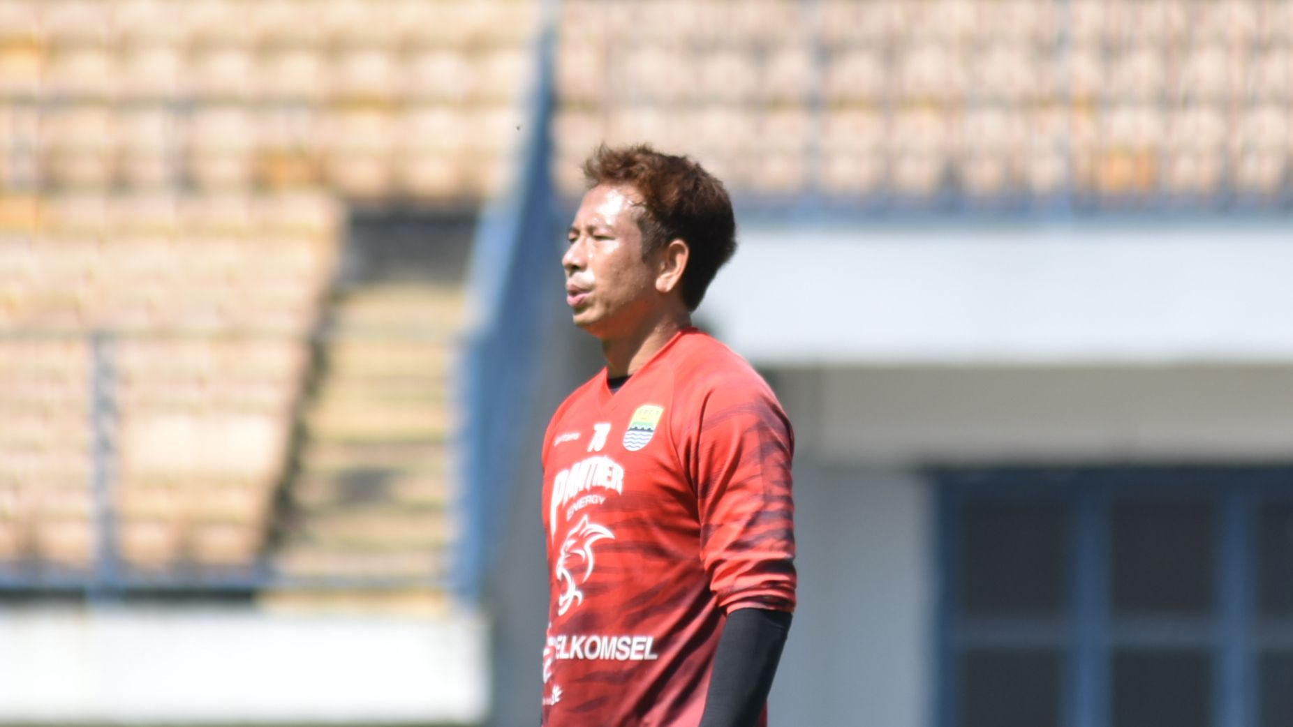 Kiper Persib, I Made Wirawan menjagokan Inggris di Euro 2020. Copyright: © Arif Rahman/INDOSPORT