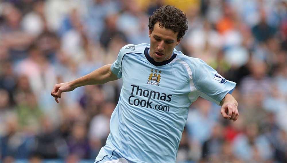 Elano Blumer, saat masih berseragam Manchester City. Copyright: © Fabio De Paola/Manchester City FC via Getty Images