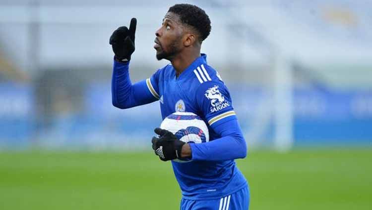 Raksasa Liga Italia, Inter Milan, disebut akan mendatangkan pemain Leicester City, Kelechi Iheanacho yang dikabarkan hanya punya sisa kontrak setahun lagi. Copyright: © Leicester Mescury