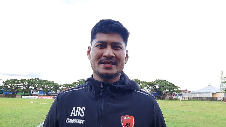 Bek senior klub ibu kota asal Sulawesi Selatan PSM Makassar, Abdul Rachman, mengungkapkan kondisinya saat ini setelah satu setengah tahun menepi karena cedera. Copyright: © INDOSPORT/ Adriyan Adirizky