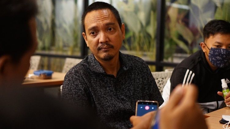 Anggota Komisi X DPR RI, A.S. Sukawijaya atau yang akrab disapa Yoyok Sukawi, juga merupakan CEO PSIS Semarang. Copyright: © Alvin Syaptia Pratama/INDOSPORT