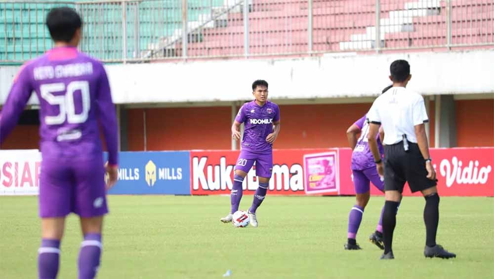  Herwin Tri Saputra bek baru RANS Nusantara FC. Copyright: © Official Persita