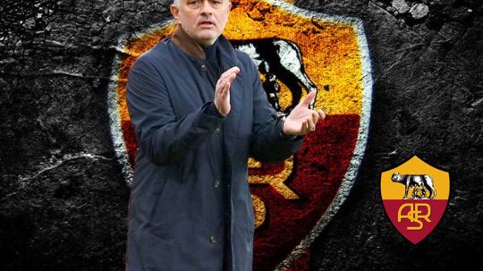 Jose Mourinho resmi jadi pelatih AS Roma terhitung musim depan. Copyright: © Grafis:Yanto/Soicaumienbac.cc