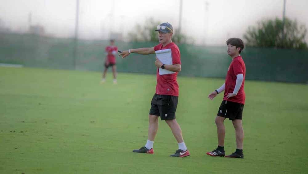 Latihan Timnas Indonesia di Dubai, Uni Emirat Arab, Rabu (19/5/21). Copyright: © Muhammad Irvan/PSSI