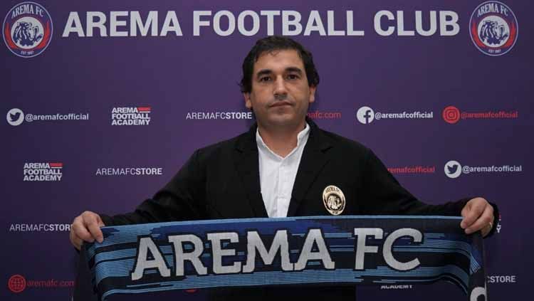 Pelatih asal Portugal, Eduardo Almeida resmi diperkenalkan Arema FC menatap Liga 1 2021 Copyright: © Media Officer Arema