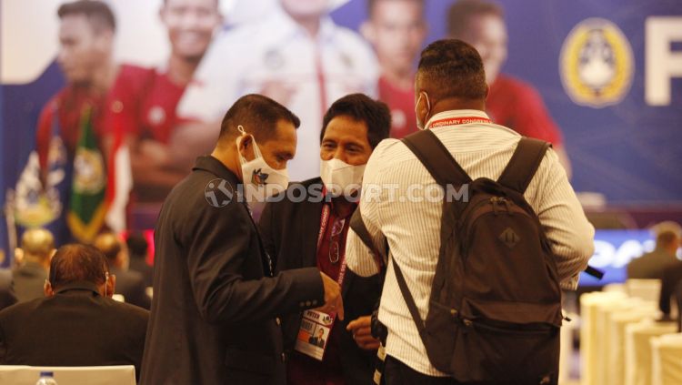 Perwakilan Persipura, Rocky Babena dan Bento Madubun hadir pada acara Kongres PSSI 2021 di Hotel Raffles, Jakarta, Sabtu (29/05/21). Copyright: © Herry Ibrahim/Indosport