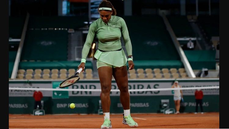 Serena Williams di French Open 2021. Copyright: © Reuters