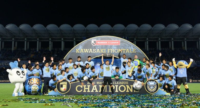 Kawasaki Frontale jadi penguasa J.League dengan tiga kali juara dalam empat tahun, musim 2017, 2018, dan 2020. Copyright: © Official J-League