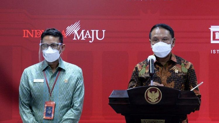Menpora Zainuddin Amali dan Menparekraf Sandiaga Uno dalam Ratas Persiapan FIBA Asia Cup 2021 Copyright: © Tim media FIBA Asia