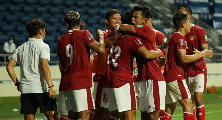 Para pemain Timnas Indonesia saat merayakan gol ke gawang Thailand. Copyright: © PSSI