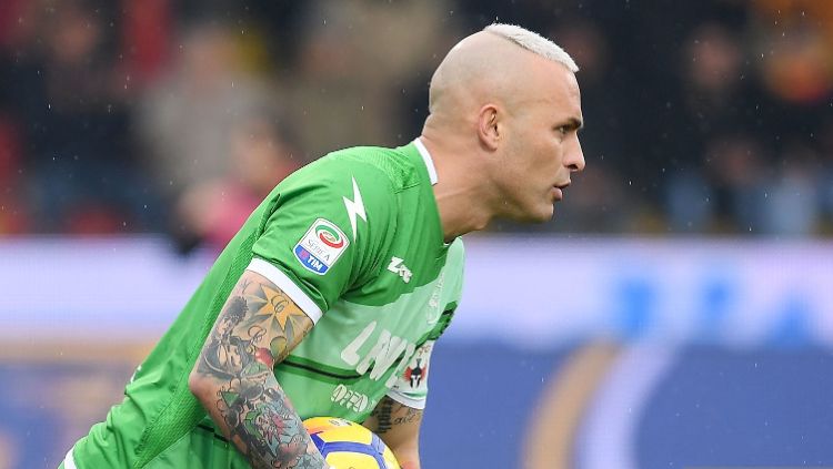 Alex Cordaz, Kiper Gaek Tim Gurem Italia yang Bakal Perkuat Inter Milan Copyright: © Francesco Pecoraro/Getty Images