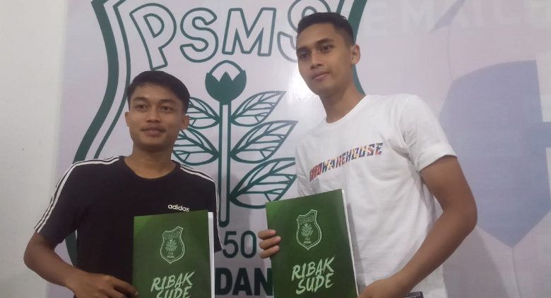 Sendy Abelia Tacchinardi (kiri) dan Rizky Sena (kanan), dua pemain anyar PSMS Medan. Copyright: © Media Officer PSMS