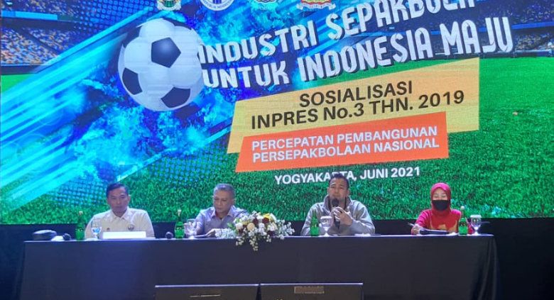 Acara sosialisasi Inpres nomor 3 tahun 2019 di Royal Ambarrukmo, Yogyakarta, Sabtu (12/06/21). Copyright: © Prabowo/INDOSPORT