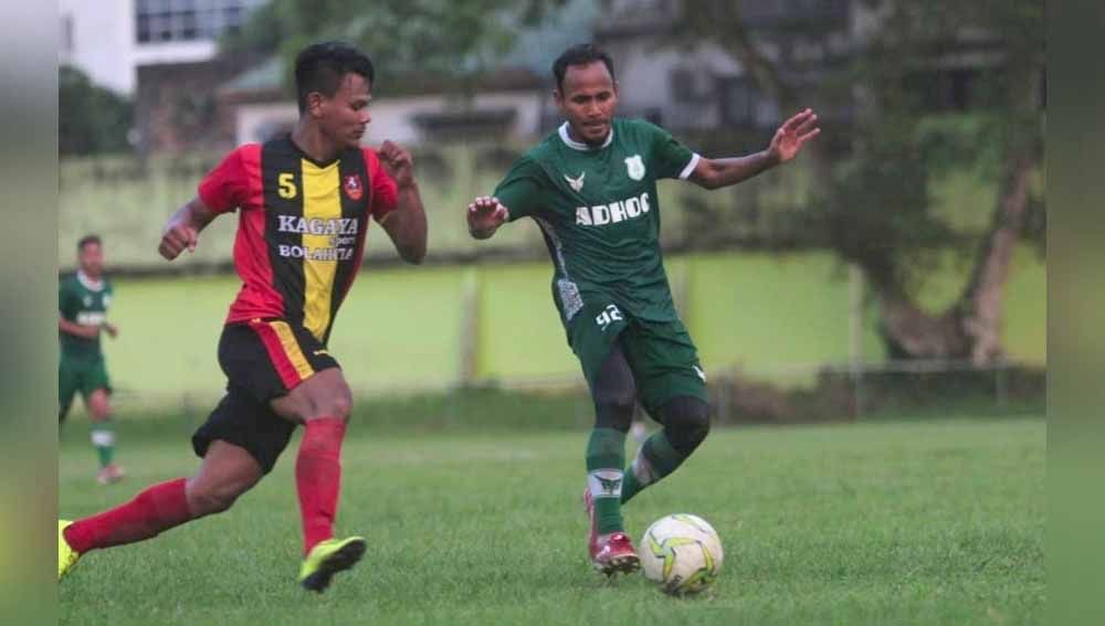 PSMS Medan saat melakoni laga uji coba di Stadion Mini Kebun Bunga, Medan, Kamis (17/6/21) petang. Copyright: © Media Officer PSMS