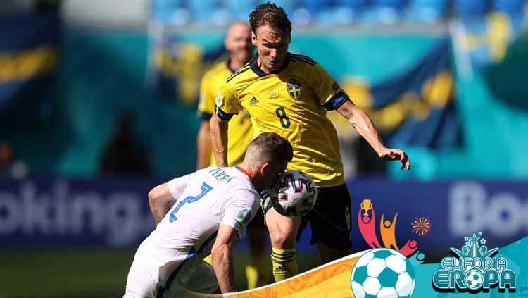Situasi laga Grup E Swedia vs Slovakia. Copyright: © Lars Baron/Getty Images