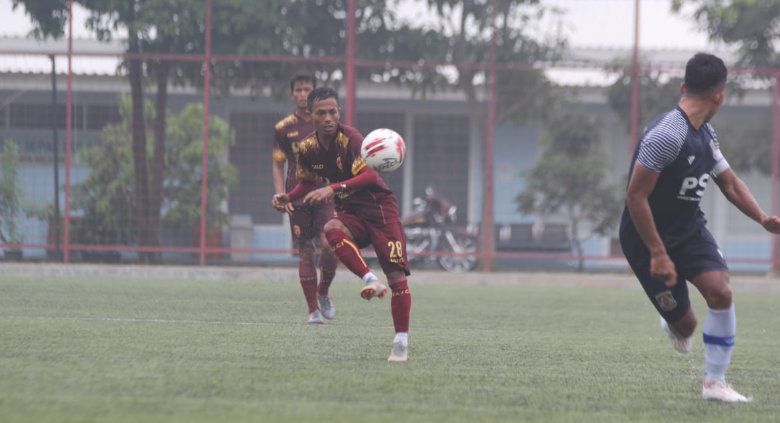 Laga uji coba antara Sriwijaya FC vs Persiba Balikpapan di Lapangan Sintetis Pancoran Soccer Field, Jakarta, Sabtu (19/06/21). Copyright: © Official Sriwijaya FC