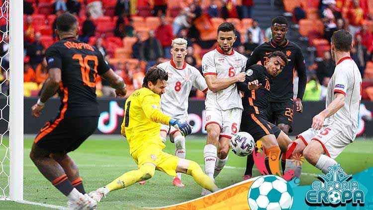 Laga antara Makedonia Utara vs Belanda di Euro 2020. Copyright: © Dean Mouhtaropoulos/Getty Images