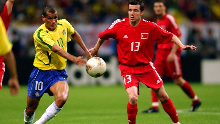 Pertandingan semifinal Piala Dunia antara Brasil versus Turki, 26 Juni 2002. Copyright: © Leicester City