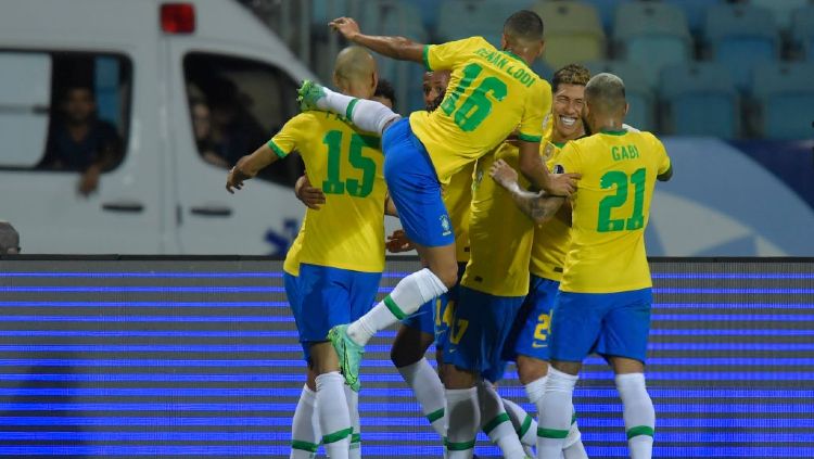 Brasil sukses lolos ke perempat final Copa America dengan status juara Grup B. Copyright: © Pedro Vilela/Getty Images