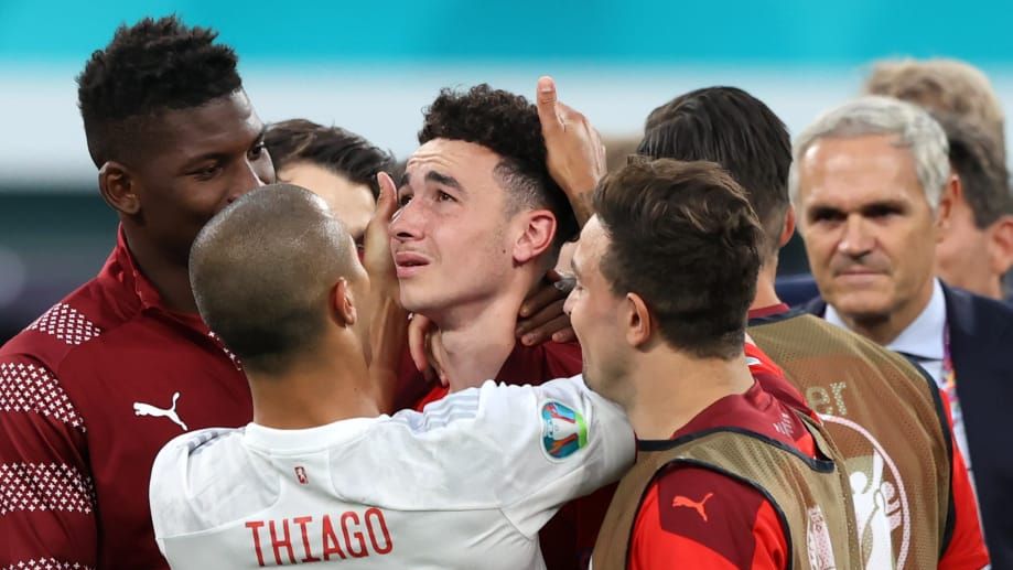 Aksi Berkelas Thiago Usai Spanyol Kalahkan Swiss di Adu ...