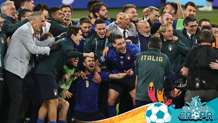Italia langsung memberikan responsnya usai Inggris menghancurkan Denmark di semifinal Euro 2020. Copyright: © Ali Balikci/Anadolu Agency via Getty Images