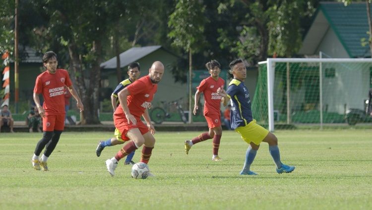 Manajemen klub PSM Makassar akhirnya memutuskan untuk meliburkan skuatnya akibat masa depan Liga 1 yang belum jelas. Copyright: © Media PSM Makassar