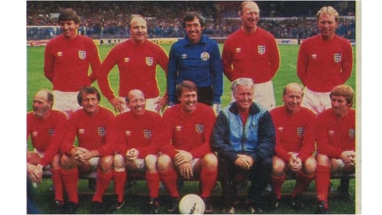 Pertandingan amal antara Inggris versus Jerman Barat, 28 Juli 1985. Copyright: © World Soccer Magazine