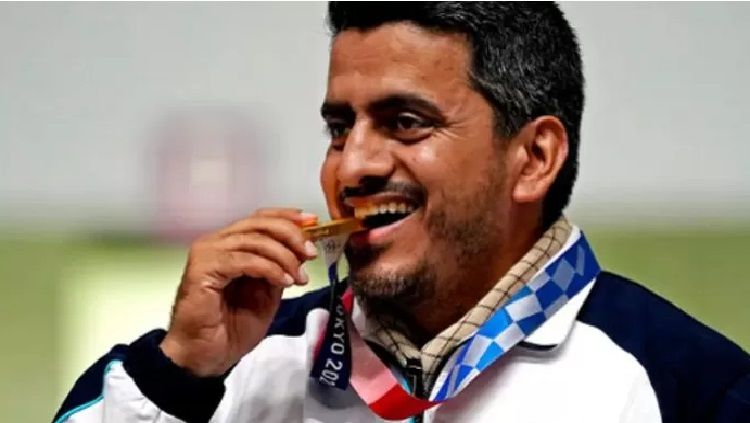 Javad Foroughi, atlet menembak Iran yang merebut medali emas Olimpiade 2020. Copyright: © Reuters/USA Today