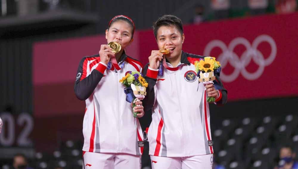 Greysia Polii/Apriyani Rahayu, peraih mendali emas di Olimpiade Tokyo 2020. Copyright: © NOC Indonesia