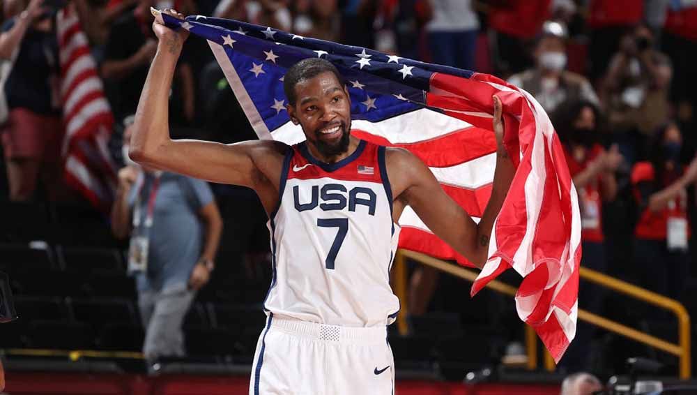 Pebasket Amerika Serikat, Kevin Durant merayakan kemenangan atas Prancis dalam pertandingan Final Bola Basket Putra di Olimpiade Tokyo 2020 Copyright: © Gregory Shamus/Getty Images