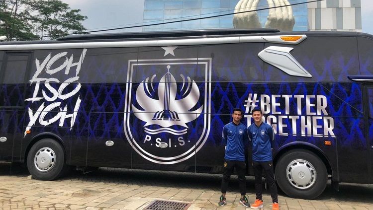 Tim Liga 1, PSIS Semarang, resmi menerima bus baru dari manajemen Charlie Hospital pada Senin (16/08/21). Copyright: © Alvin Syaptia Pratama/INDOSPORT