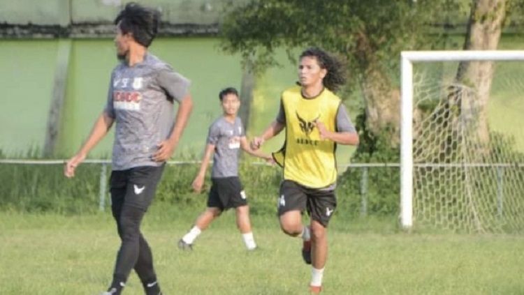 Pemain anyar PSMS Medan, Luis Irsandi. Copyright: © Aldi Aulia Anwar/INDOSPORT