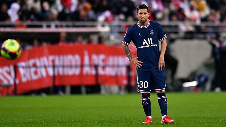 Bintang Paris Saint-Germain (PSG), Lionel Messi, masih mandul dan belum juga berhasil mencetak gol dalam empat penampilannya di Ligue 1 2021/22. Copyright: © Aurelien Meunier/Getty Images