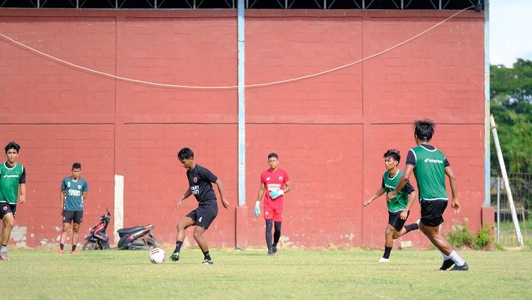 Wonderkid PSM Makassar, Renaldi, mendapat panggilan mengikuti pemusatan latihan Timnas Indonesia U-18. Copyright: © Adriyan Adirizky/INDOSPORT