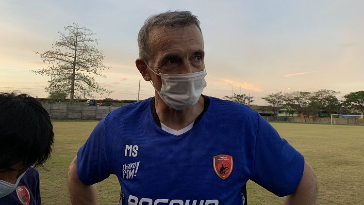 Milomir Seslijasaat masih melatih PSM Makassar. Copyright: © Adriyan Adirizky/INDOSPORT