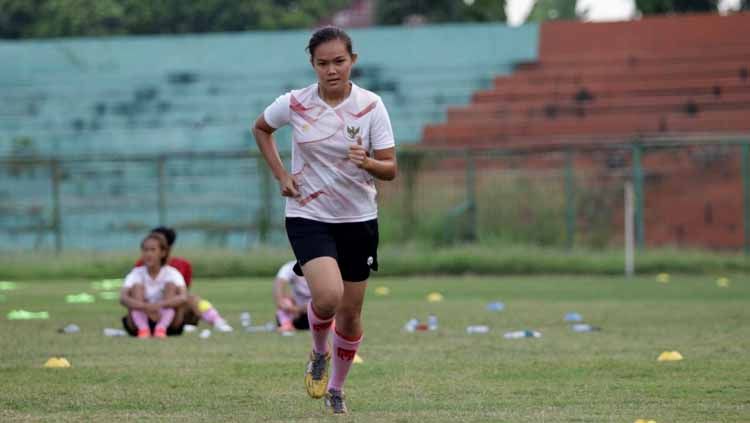 Pemain timnas wanita Indonesia, Adelita Veronika. Copyright: © PSSI