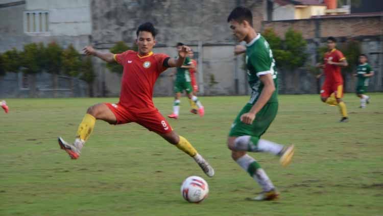 Hasil imbang 1-1 melawan PSMS Medan di Liga 2 yang diwarnai keputusan kontroversial membuat KS Tiga Naga menyinggung kinerja wasit. Copyright: © Aldi Aulia Anwar/INDOSPORT