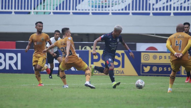 Laga Liga 1 2021 antara Arema FC vs Bhayangkara FC, Minggu (12/09/21) di Stadion Pakansari, Bogor. Copyright: © Media Bhayangkara FC
