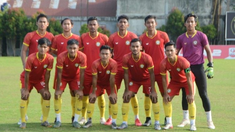 Skuat KS Tiga Naga di Liga 2 2021. Copyright: © Aldi Aulia Anwar/INDOSPORT