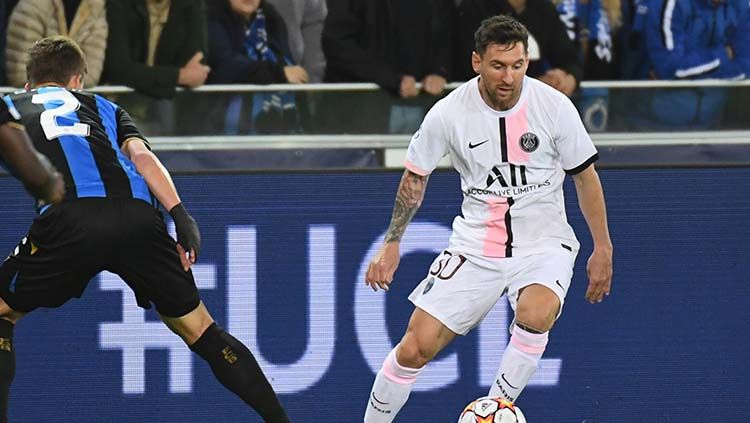 Aksi Lionel Messi di laga Club Brugge vs PSG dalam ajang Liga Champions. Copyright: © REUTERS