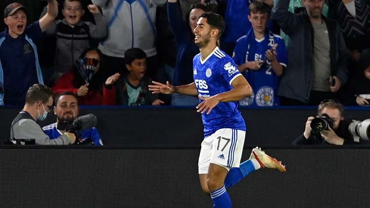 Selebrasi gol Ayoze Perez di Laga Liga Europa Leicester City vs Napoli. Copyright: © REUTERS