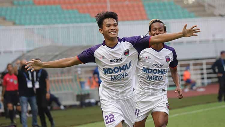 Pemain muda Persita Tangerang, Rifky Dwi Septiawan menjadi pahlawan kemenangan timnya dipekan ketiga Liga 1 2021/22. Copyright: © Persita Tangerang