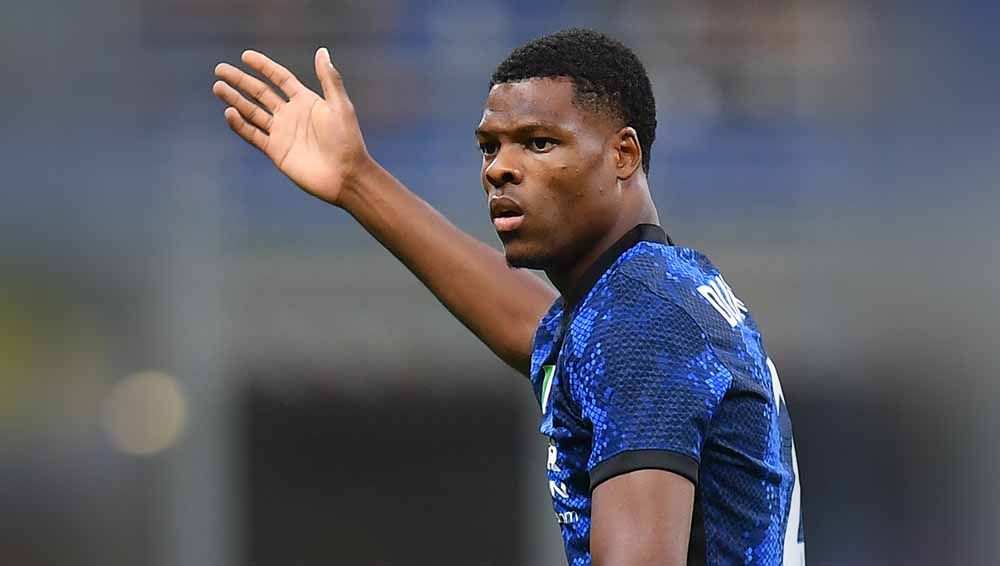 Terancam ditinggal Denzel Dumfries ke Manchester United, berikut 3 bintang Liga  Italia yang bisa diboyong Inter Milan sebagai ganti. Copyright: © REUTERS/Daniele Mascolo